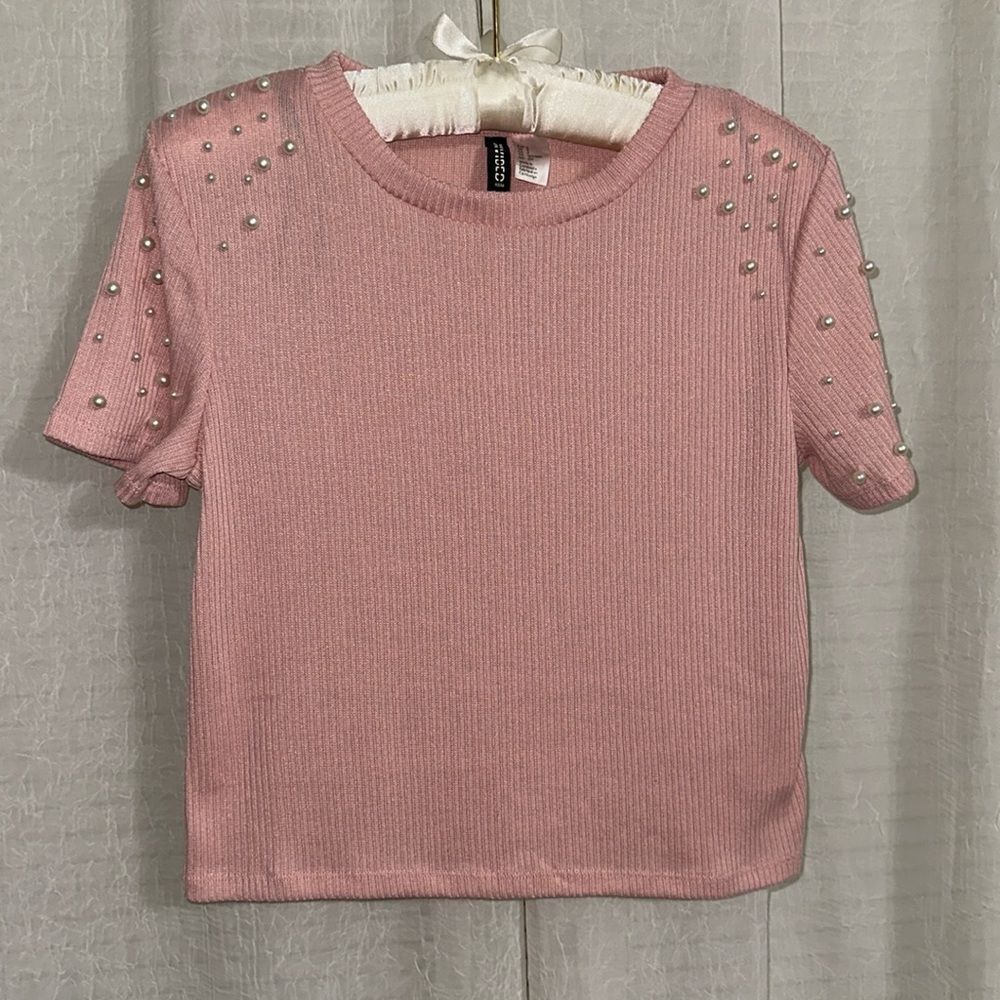 DIVIDED X H&M S Light Pink Faux Pearl Embellished Shoulder & Sleeve Crop Top